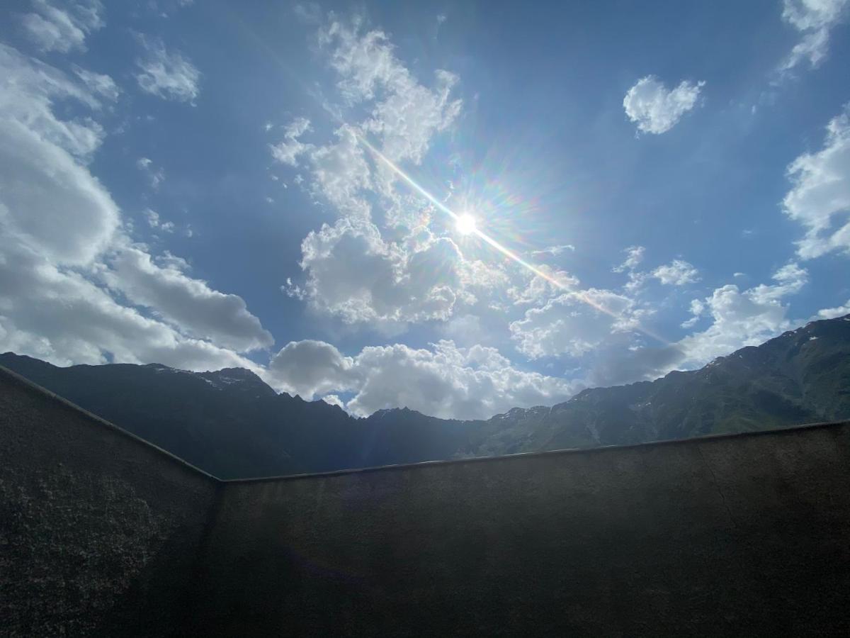 Hotel Uptown Boutique Kazbegi Exteriér fotografie