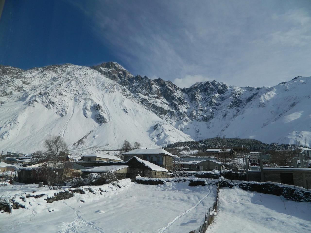Hotel Uptown Boutique Kazbegi Exteriér fotografie